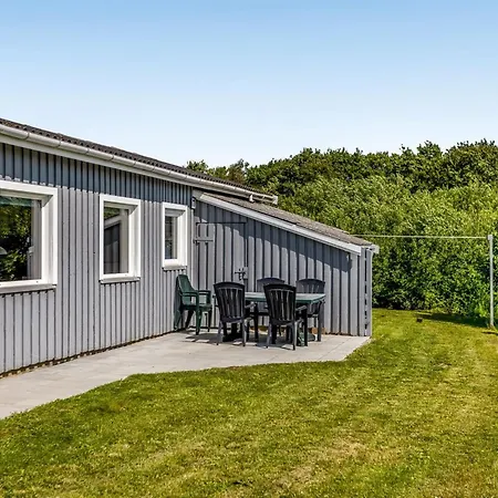 Evalotte - 600m From The Sea By Interhome *